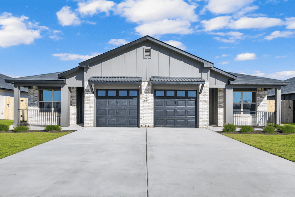 The Preserve At Thousand Oaks Duplexes