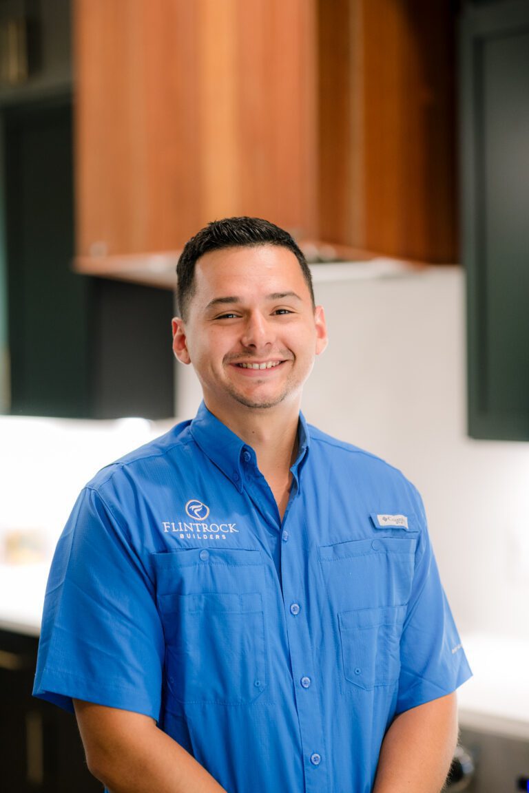 Christian Olivares headshot
