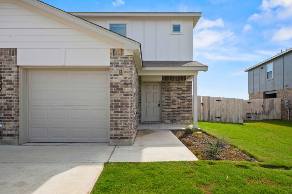 The Houston at Tejas Pointe